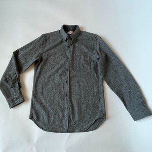 Gray Casual Button Down Shirt with Classic Cut